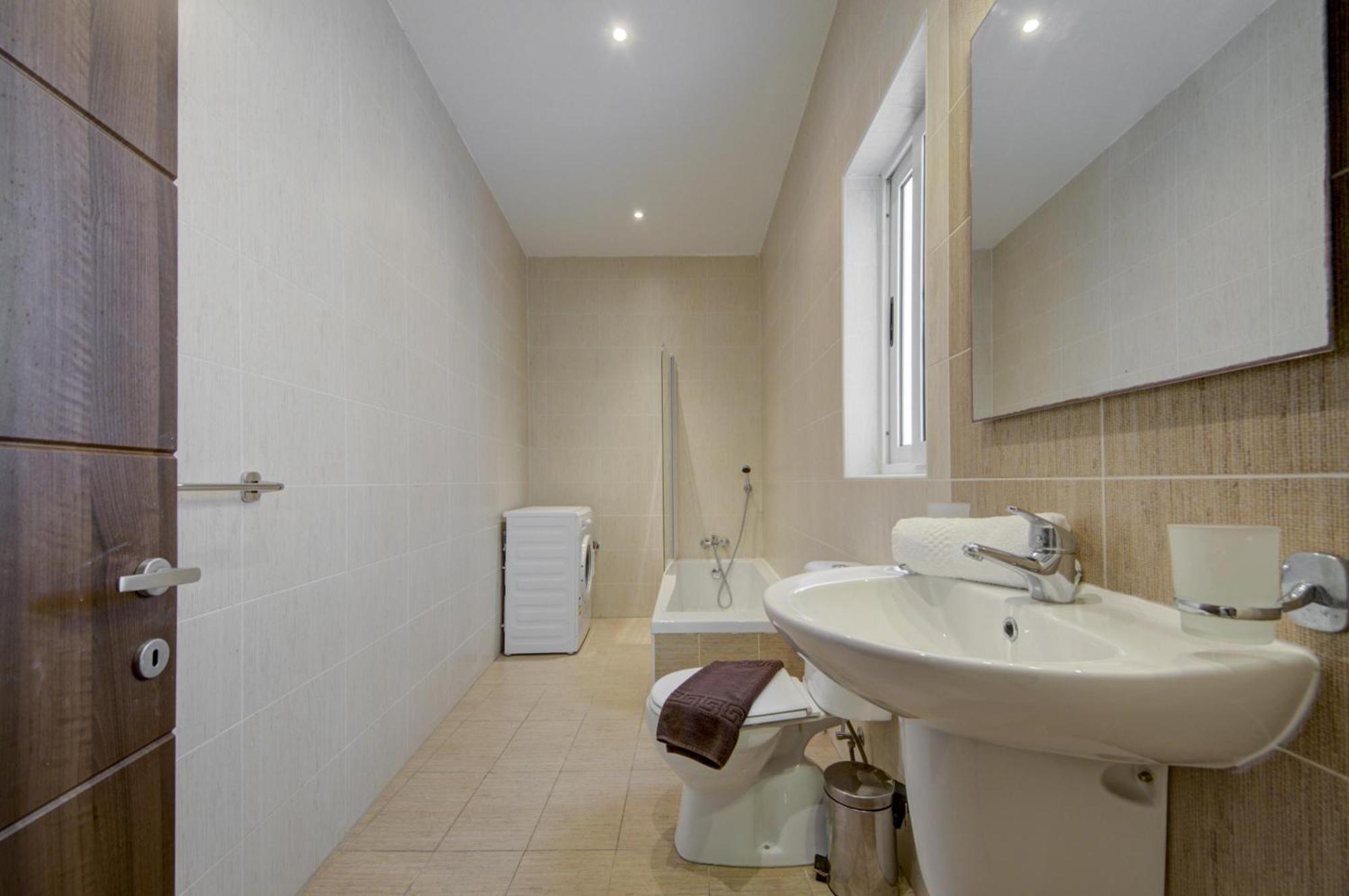 Sapphire Residences - Sliema 2 Bedroom Apartments With Views By Shortletsmalta Εξωτερικό φωτογραφία