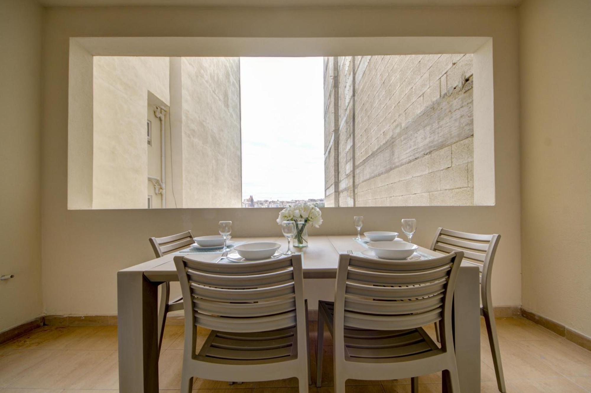 Sapphire Residences - Sliema 2 Bedroom Apartments With Views By Shortletsmalta Εξωτερικό φωτογραφία