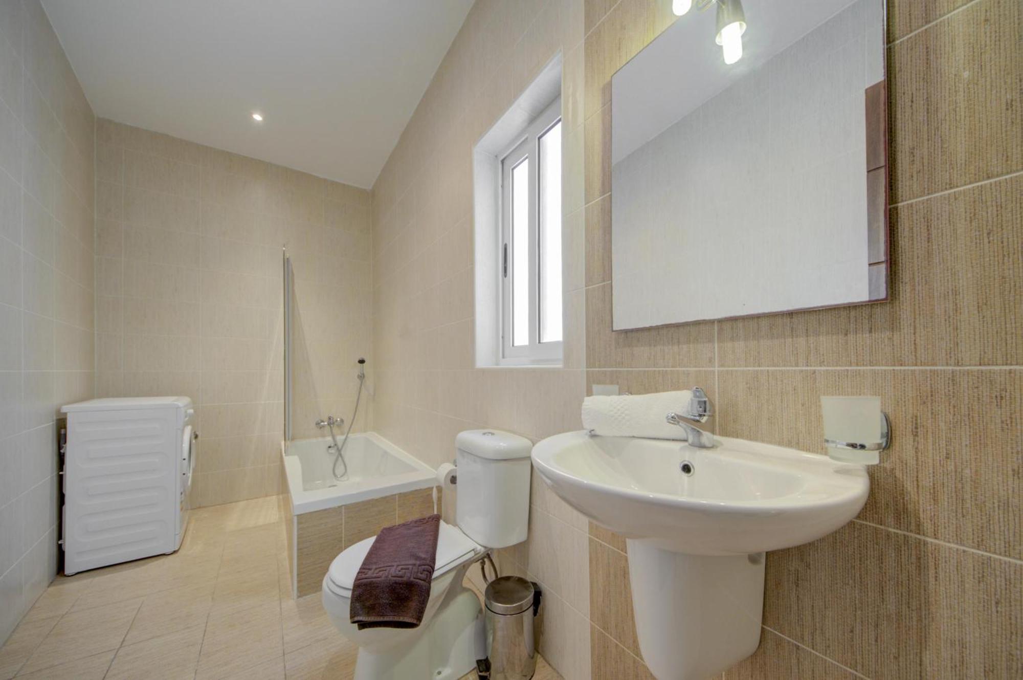 Sapphire Residences - Sliema 2 Bedroom Apartments With Views By Shortletsmalta Εξωτερικό φωτογραφία